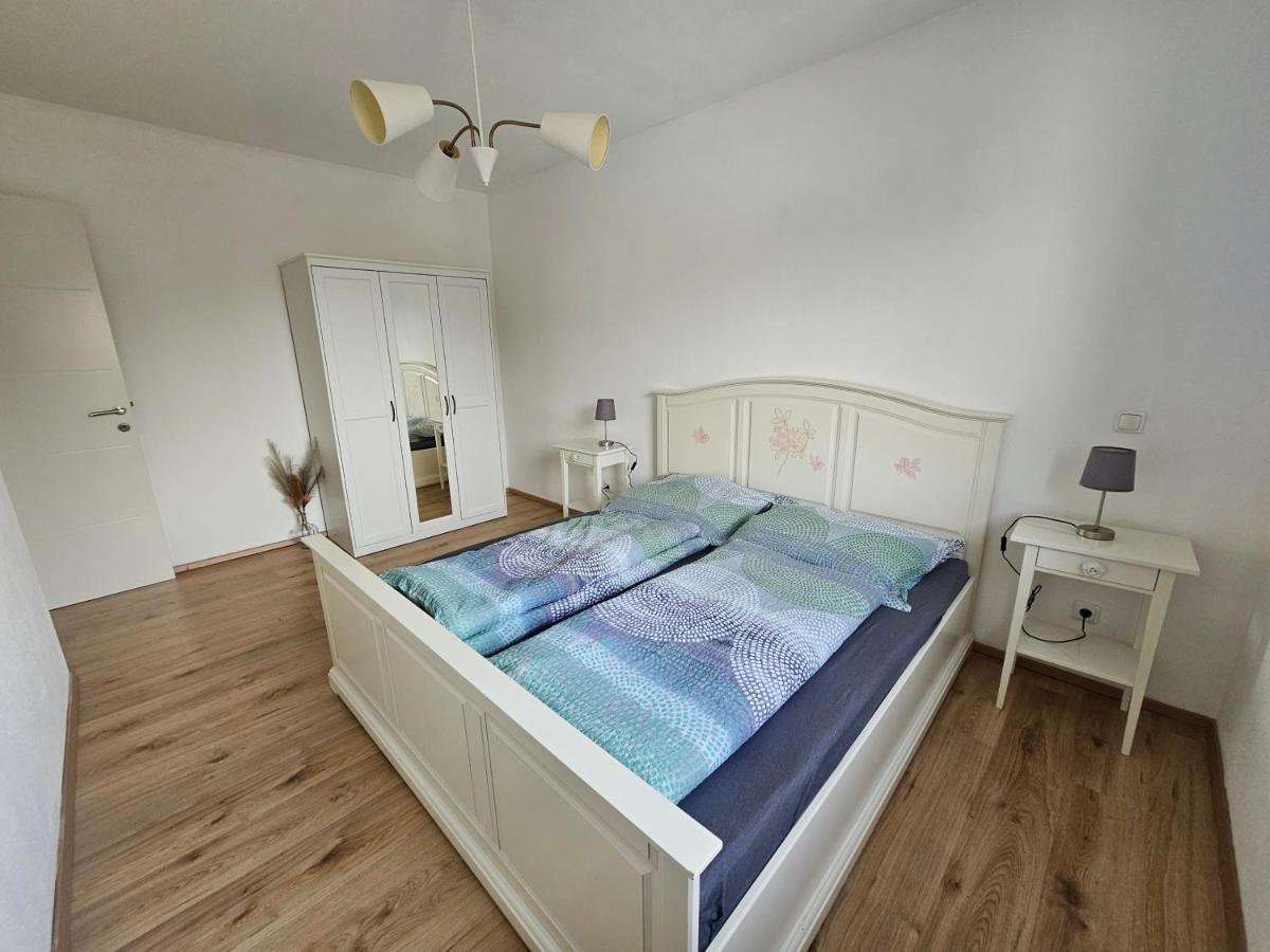 Gunskirchen - Wels Wohnung Экстерьер фото